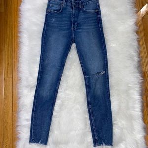 Zara jeans.